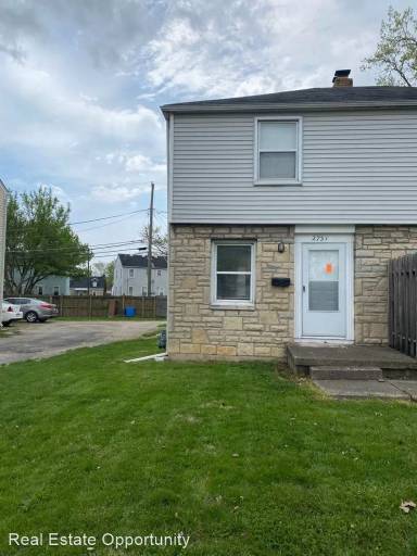 Main picture of 2733 Eakin Rd