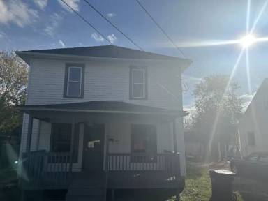 Main picture of 833 Garfield Ave