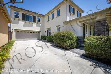 Main picture of 7708 Sumac Pl