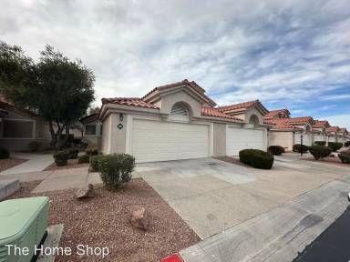 Main picture of 805 Yacht Harbor Dr