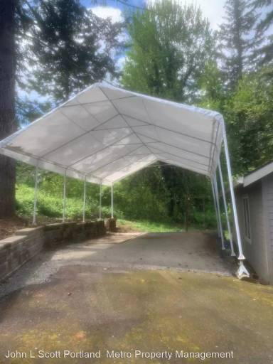 Main picture of 534 Latourette St