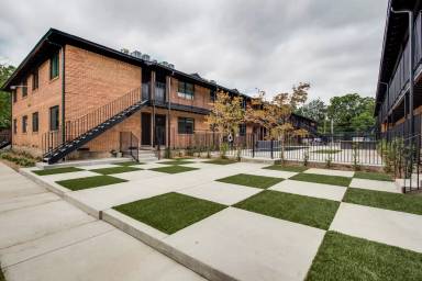 Main picture of Live Oak Manor Apartments