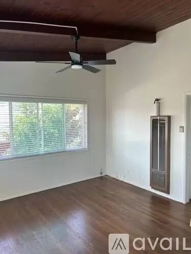 Main picture of 218 Newport Ave