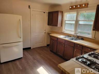 Main picture of 3003 131st St