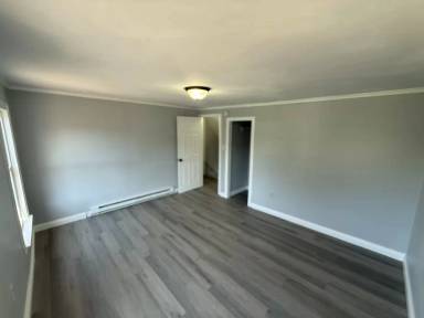 Main picture of 194 Green St