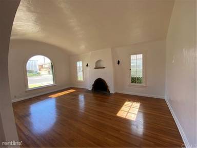 Main picture of 5713 Temple City Blvd