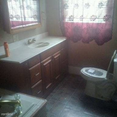 Main picture of Harding Manor Apartments