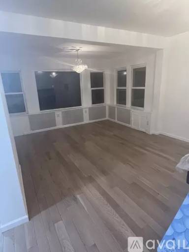 Main picture of 183 Walnut St