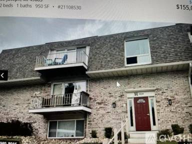 Main picture of 3624 Lakeshore Unit 1 Dr
