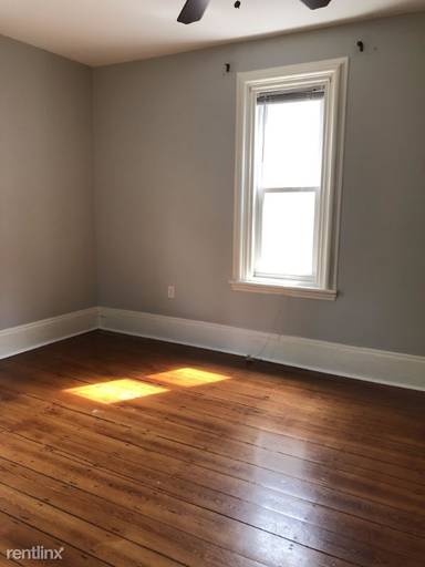 Main picture of 135 Hillside St