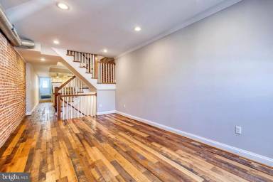Main picture of 1117 Battery Ave
