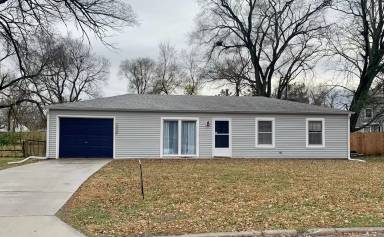 Main picture of 1315 E 21st St