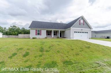 Main picture of 204 N Windy Ridge Rd