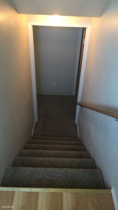 Main picture of 1039 Crist Dr