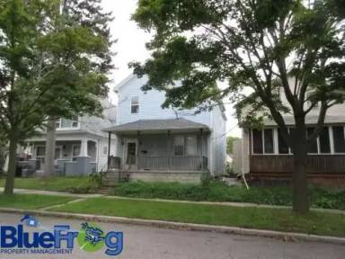 Main picture of 1304 Maryland Ave