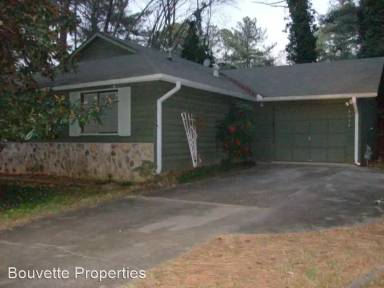 Main picture of 8639 Woodside Ln