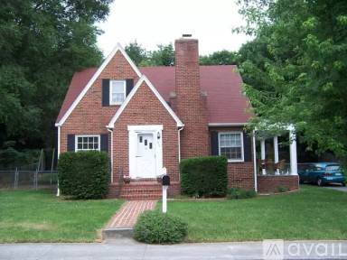 Main picture of 210 Upland Rd