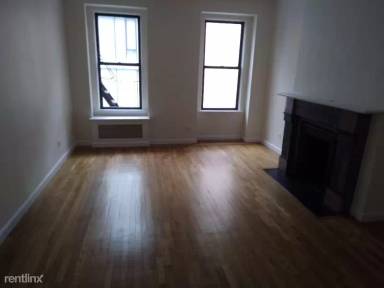 Main picture of 150 E 84th St