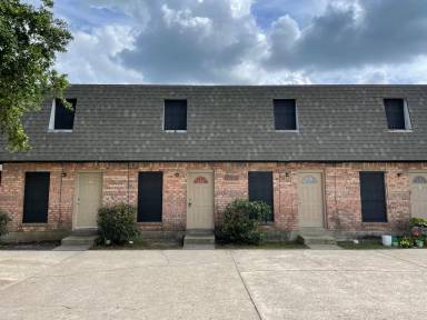 Main picture of 206 Loire Ave