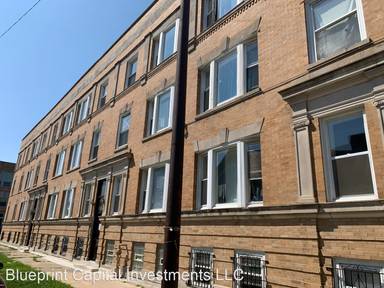 Main picture of 4959 S Wabash Ave