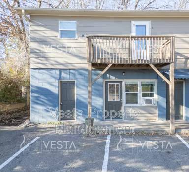 Main picture of 130 Reems Creek Rd