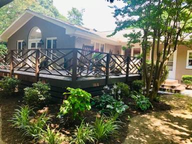Main picture of 205 Woodroof Rd