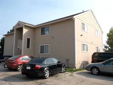 Main picture of 118 W 47th Pl