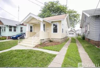 Main picture of 941 Atlantic Ave