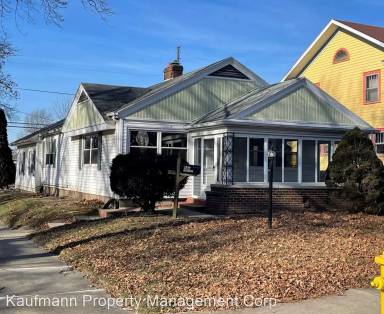 Main picture of 4038 Arlington Ave