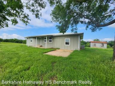 Main picture of 37106 Lake Rd