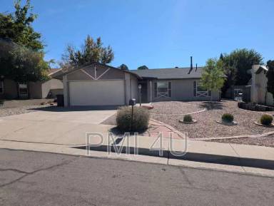 Main picture of 6404 Christy Ave NE