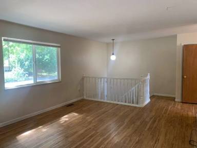 Main picture of 320 Del Clair Rd