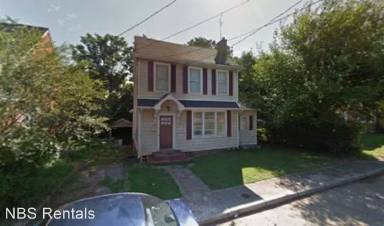 Main picture of 620 Park Ln