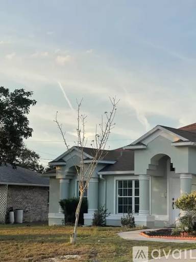 Main picture of 1523 Elmhurst Cir SE