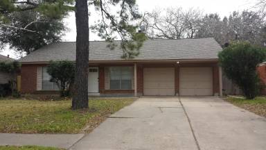 Main picture of 6019 Victory Dr