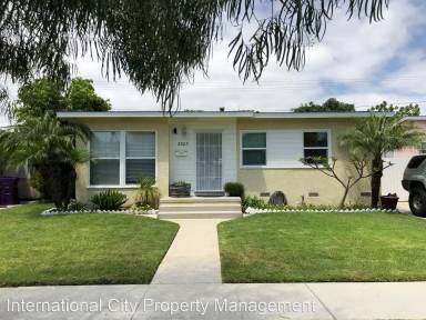Main picture of 3307 Ocana Ave