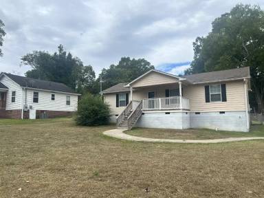 Main picture of 1609 E Ridge Ave