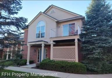 Main picture of 27200 Chesapeake Cir