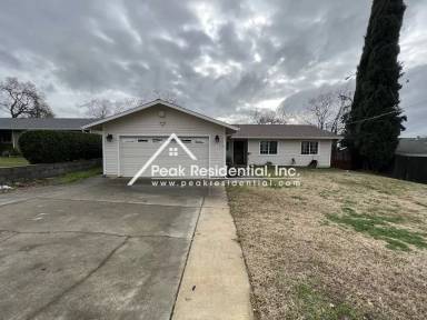 Main picture of 7808 Highland Ave