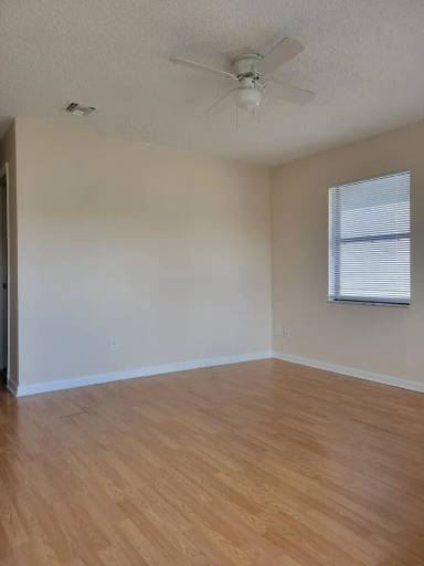 Main picture of 3317 Timberline Rd W