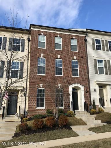Main picture of 302 Shields Rd