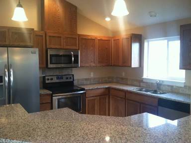 Main picture of 2212 NE Arapahoe Ct