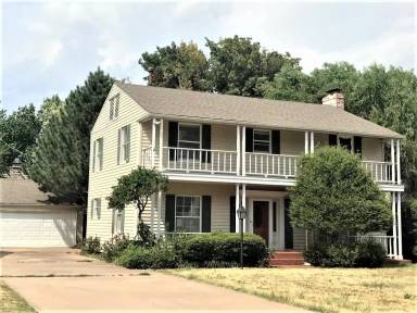 Main picture of 1312 W Wabash Ave
