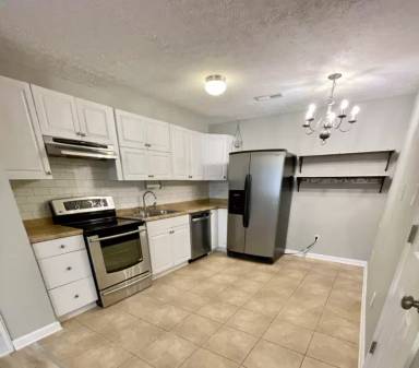 Main picture of 107 Boonsboro Dr
