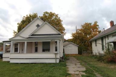 Main picture of 4711 N Regal St