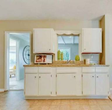 Main picture of 3326 Belmont Rd