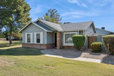 Main picture of 5135 E Evergreen