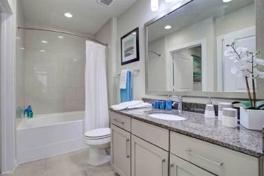 Main picture of 1717 Park St