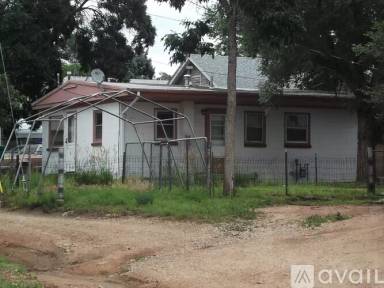 Main picture of 2632 E Willamette Ave