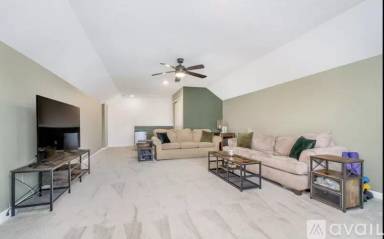 Main picture of 5304 Maywood Dr